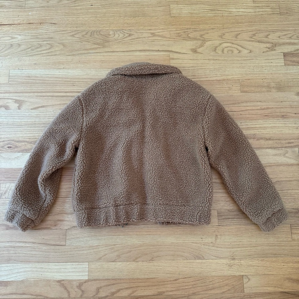 Sherpa Jacket - Picture 4 of 4